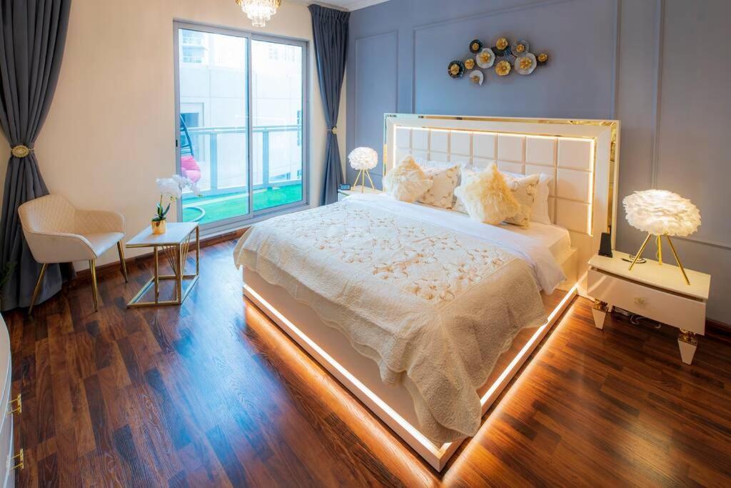 First Class 2Br With Full Burj Khalifa And Fountain View Dubaï Extérieur photo
